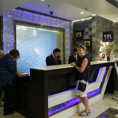 Hotel Jivitesh Delhi  Dış mekan fotoğraf