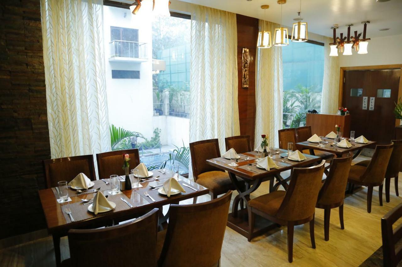 Hotel Jivitesh Delhi  Dış mekan fotoğraf